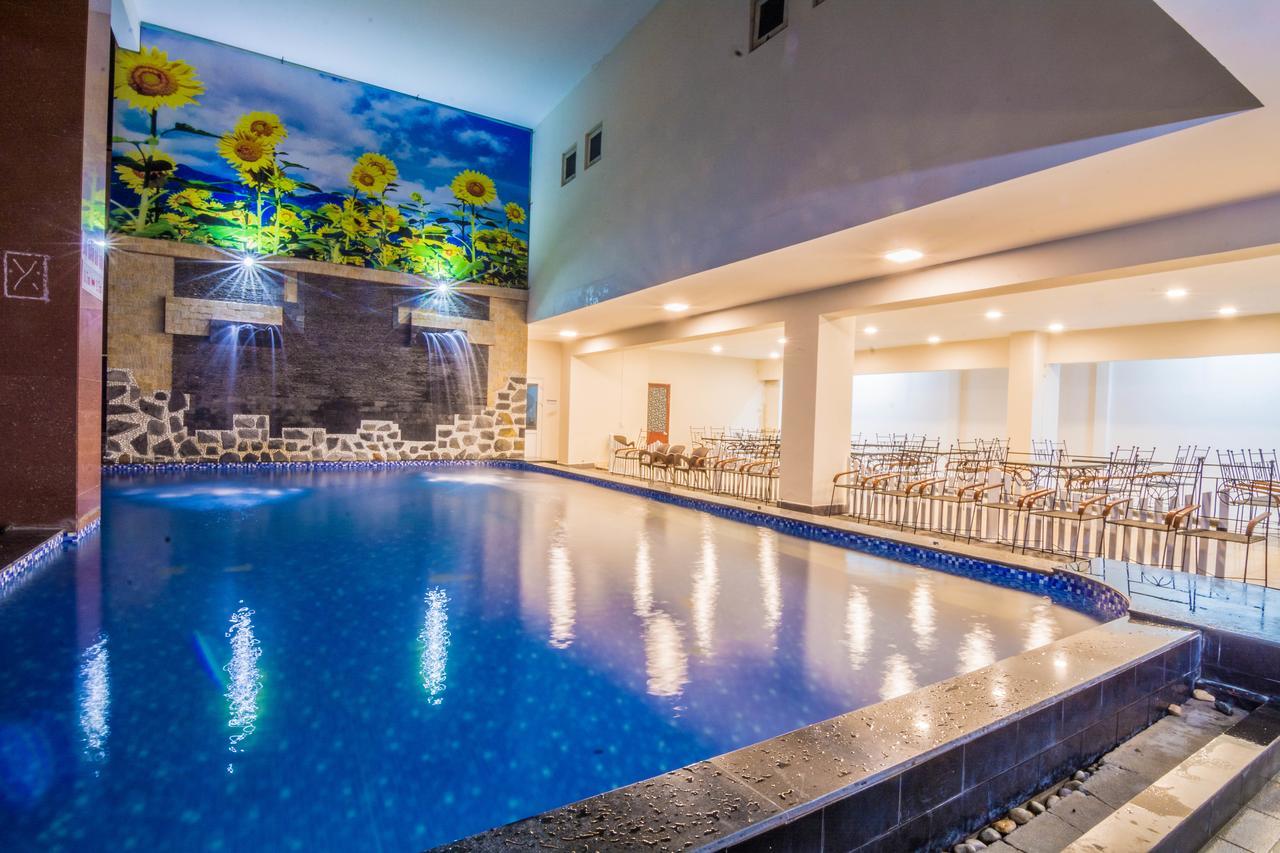 Spring Hotel Vung Tau Esterno foto
